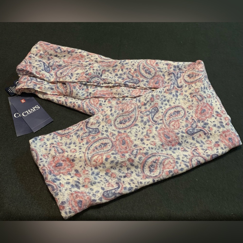 …..Chaps Loop Scarf